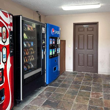 Motel 6 Atlanta Ga Atlanta Airport East Екстериор снимка