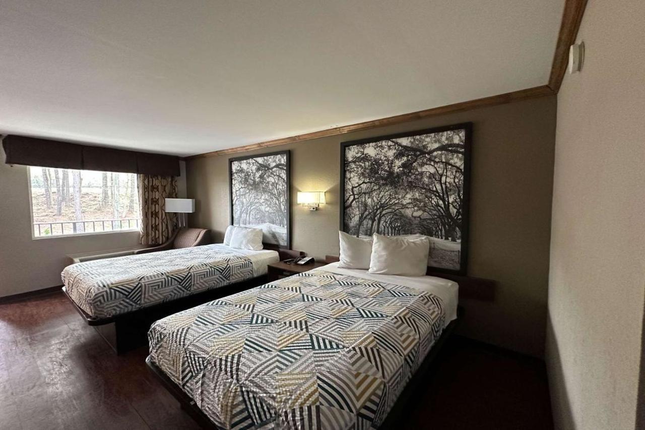 Motel 6 Atlanta Ga Atlanta Airport East Екстериор снимка