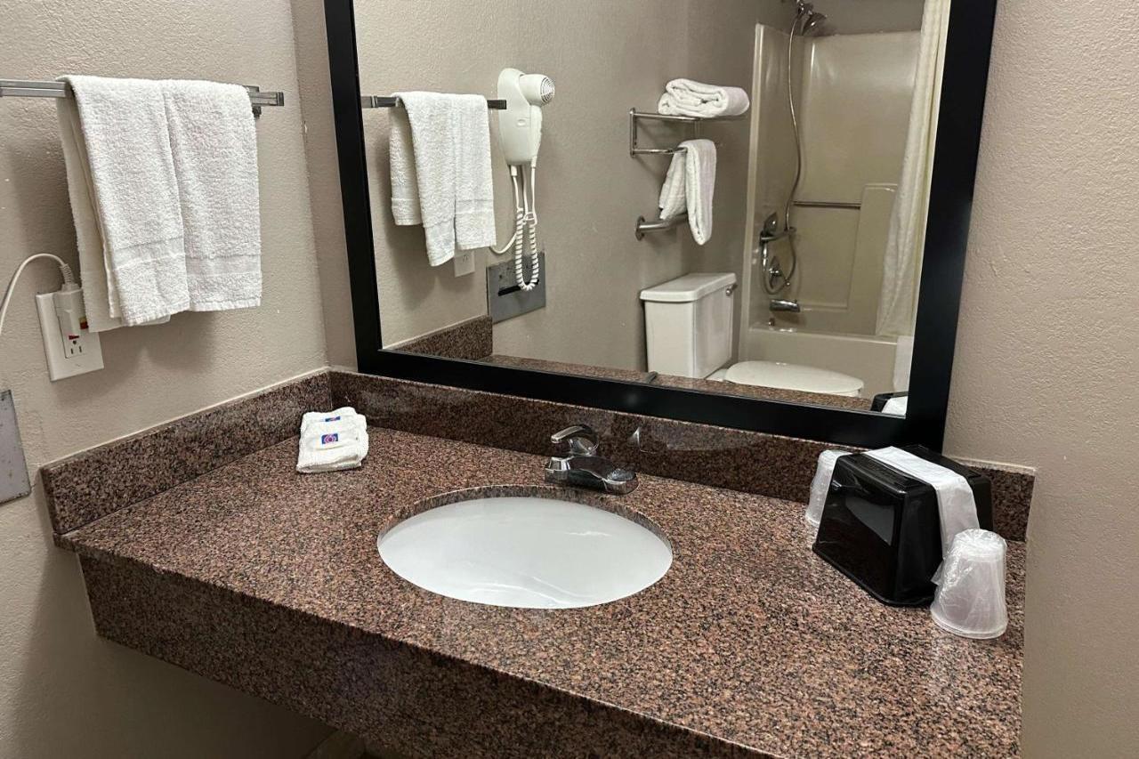 Motel 6 Atlanta Ga Atlanta Airport East Екстериор снимка