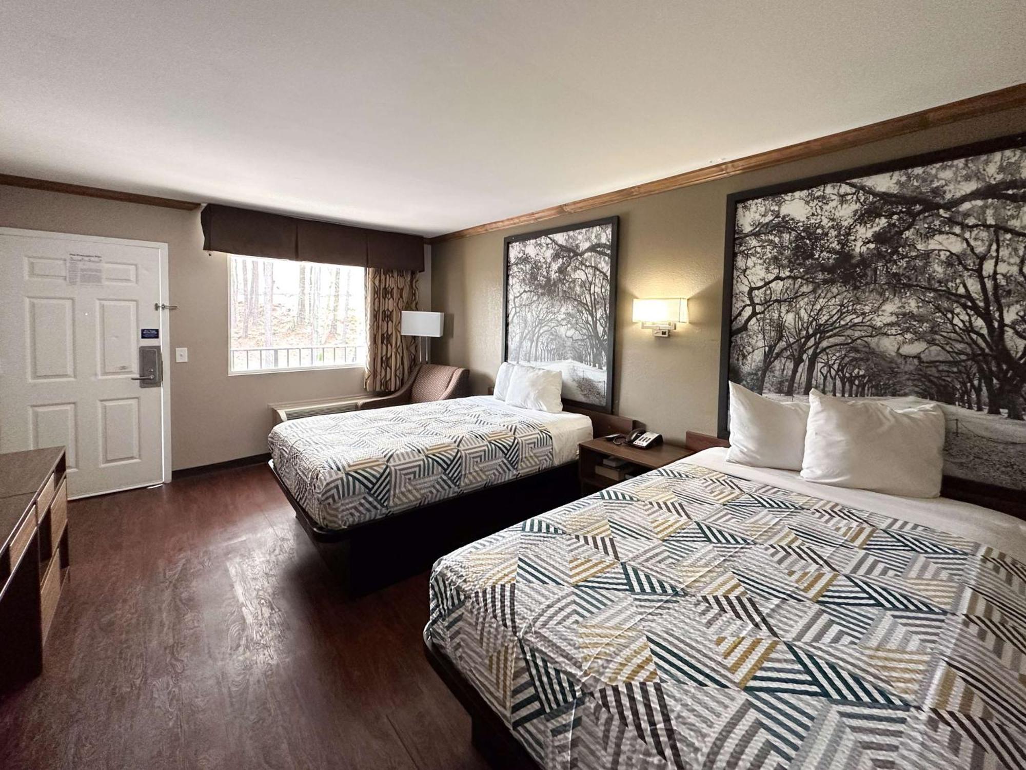 Motel 6 Atlanta Ga Atlanta Airport East Екстериор снимка