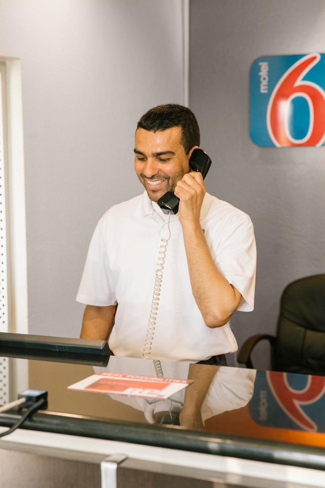 Motel 6 Atlanta Ga Atlanta Airport East Екстериор снимка